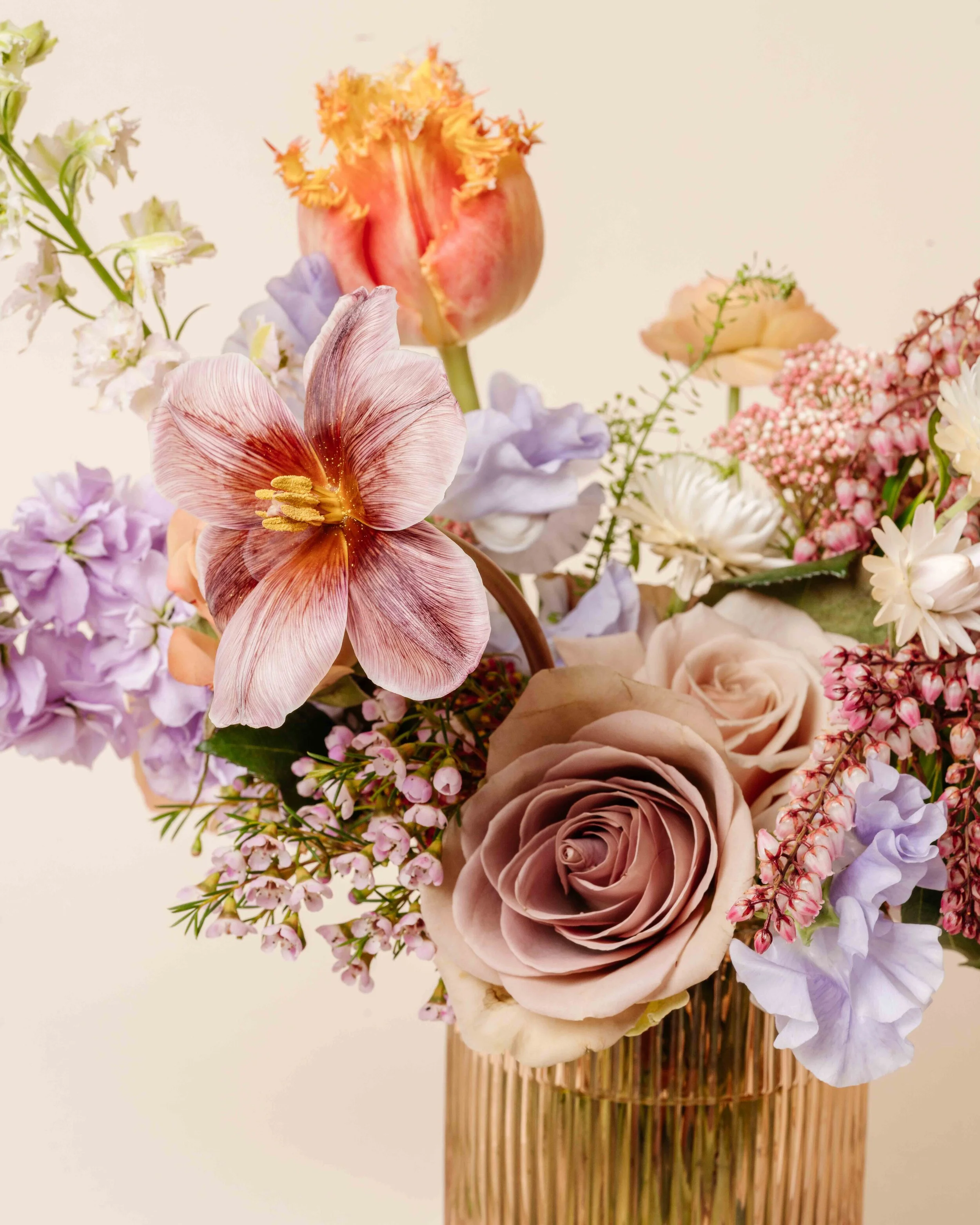 The Clementine XX Flower Arrangement — Rose Coloured | Flower Shop